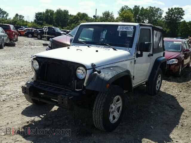 2011 JEEP WRANGLER - VIN: 1J4AA2D16BL518724 - Фото 2