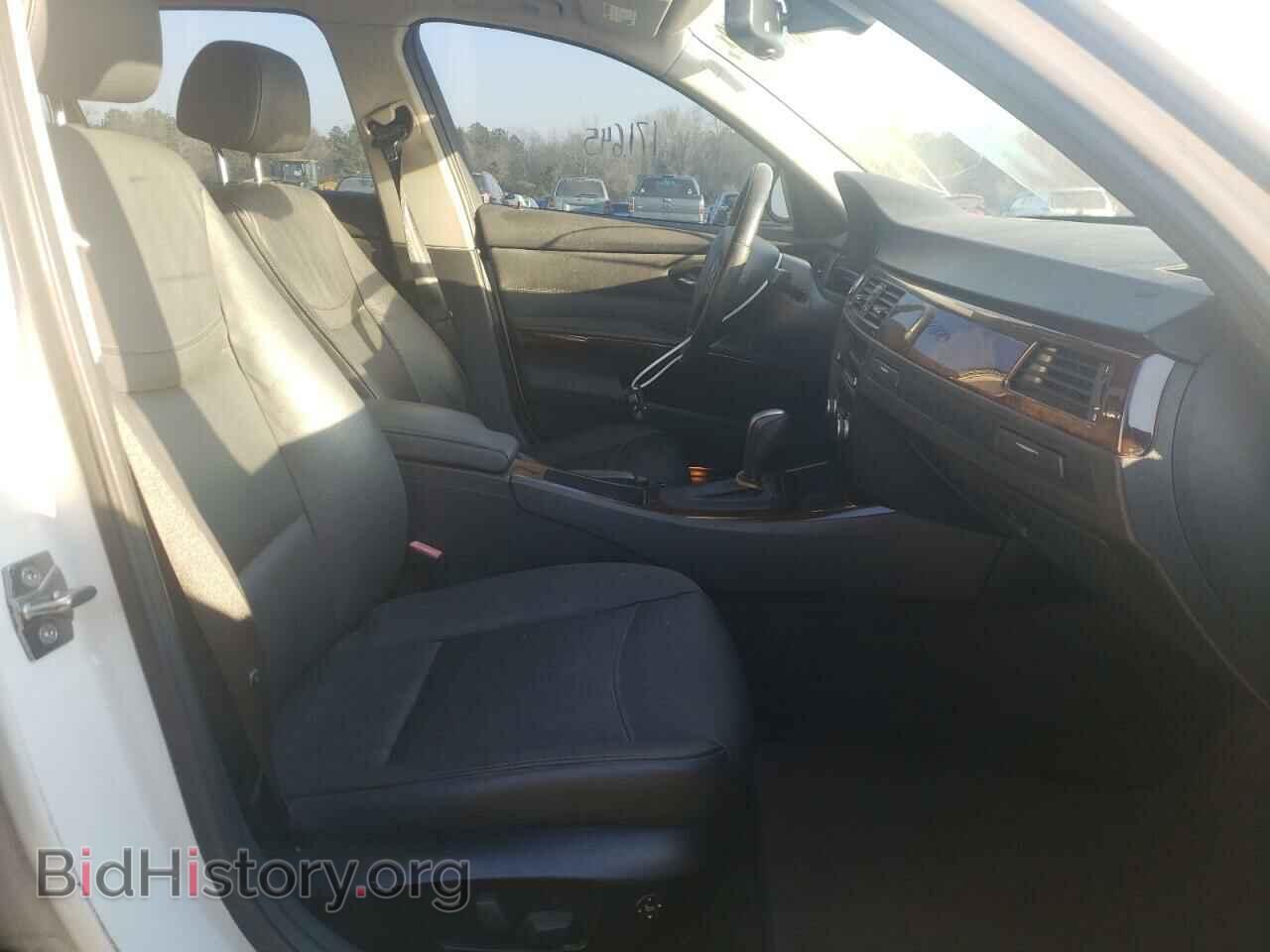 2011 BMW 3 SERIES - VIN: WBAPH5G54BNM76390 - Фото 5