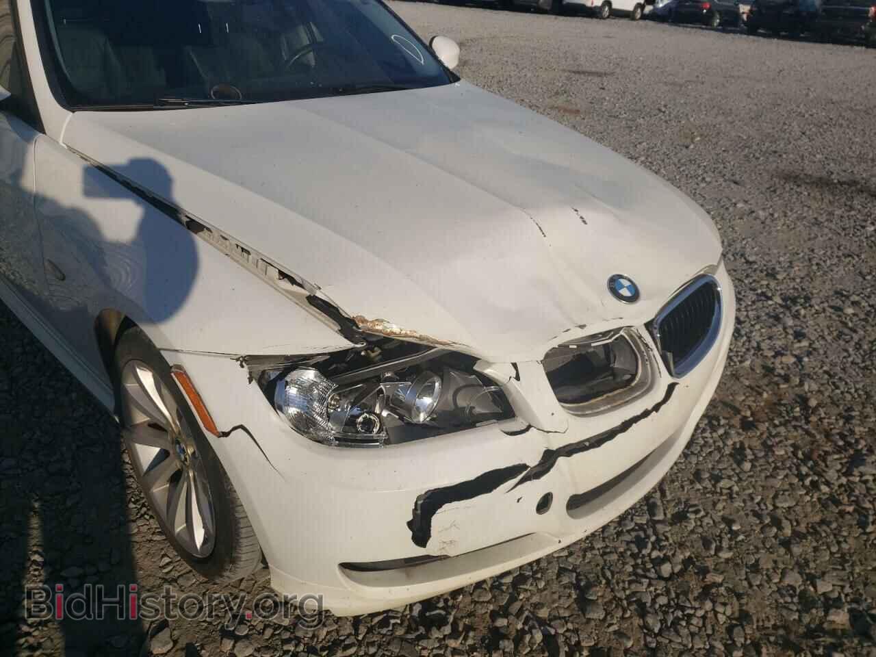 2011 BMW 3 SERIES - VIN: WBAPH5G54BNM76390 - Фото 9