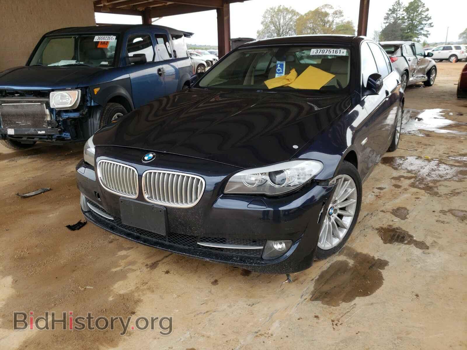 2013 BMW 5 SERIES - VIN: WBAFU7C58DDU68701 - Фото 2