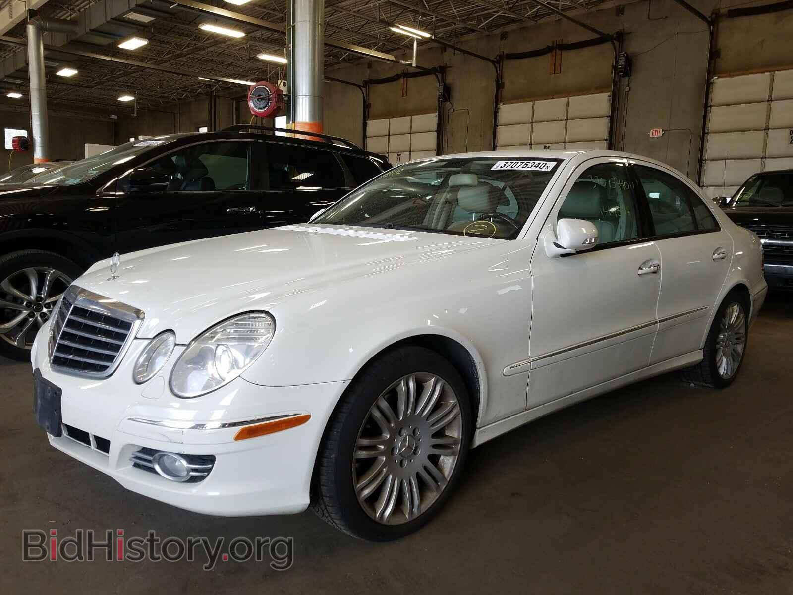2007 MERCEDES-BENZ E CLASS - VIN: WDBUF87XX7B155802 - Фото 2