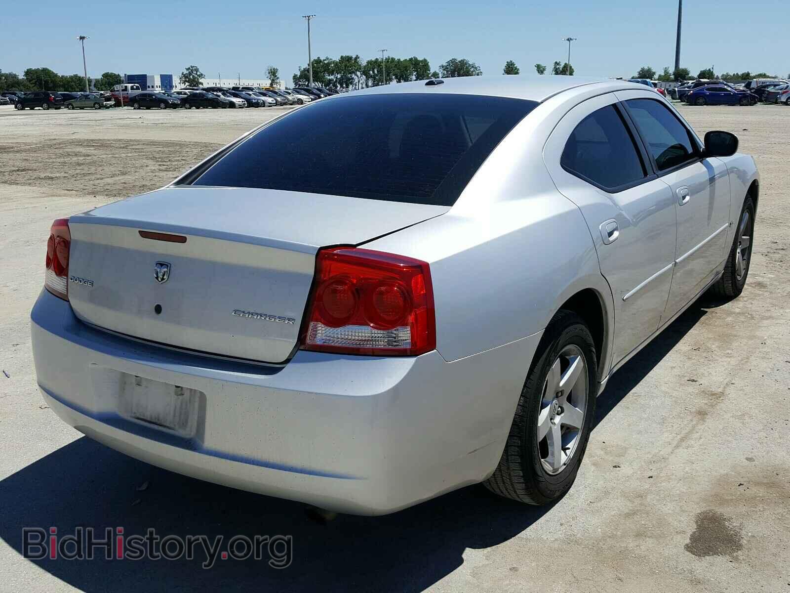 2010 DODGE CHARGER - VIN: 2B3CA3CV0AH290256 - Фото 4