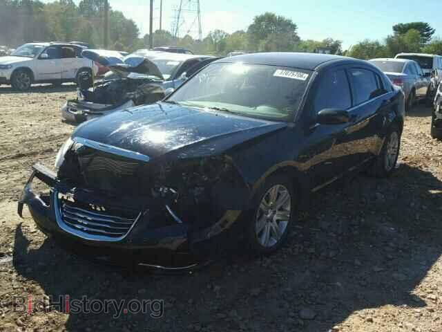 2013 CHRYSLER 200 - VIN: 1C3CCBAB2DN762436 - Фото 2