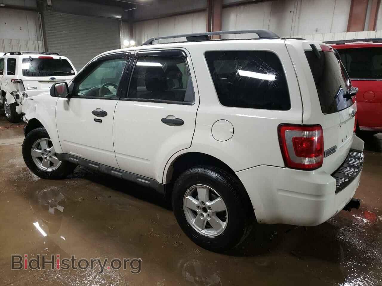 2009 FORD ESCAPE - VIN: 1FMCU03769KB95321 - Фото 2