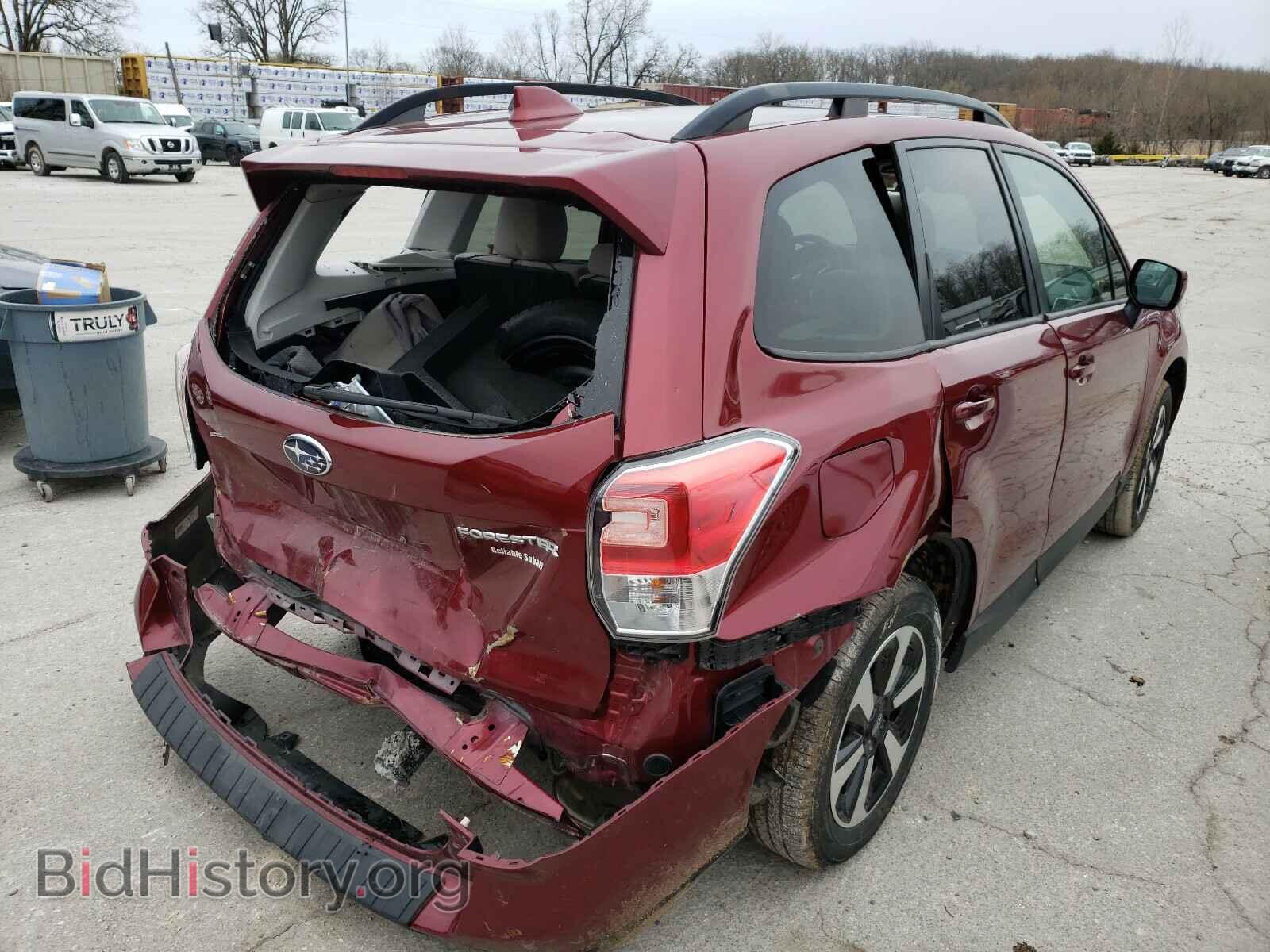 2018 SUBARU FORESTER - VIN: JF2SJAEC7JH590510 - Фото 4