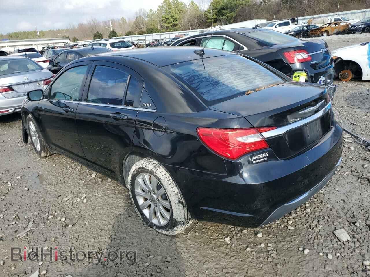 2013 CHRYSLER 200 - VIN: 1C3CCBBB6DN651421 - Фото 2