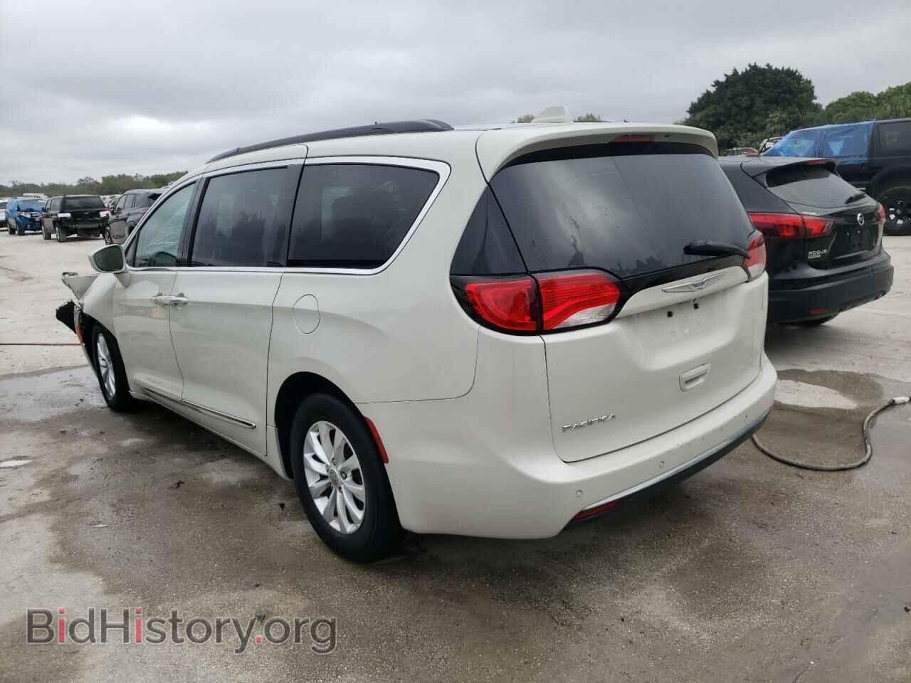 2017 CHRYSLER PACIFICA - VIN: 2C4RC1BG0HR688520 - Фото 3