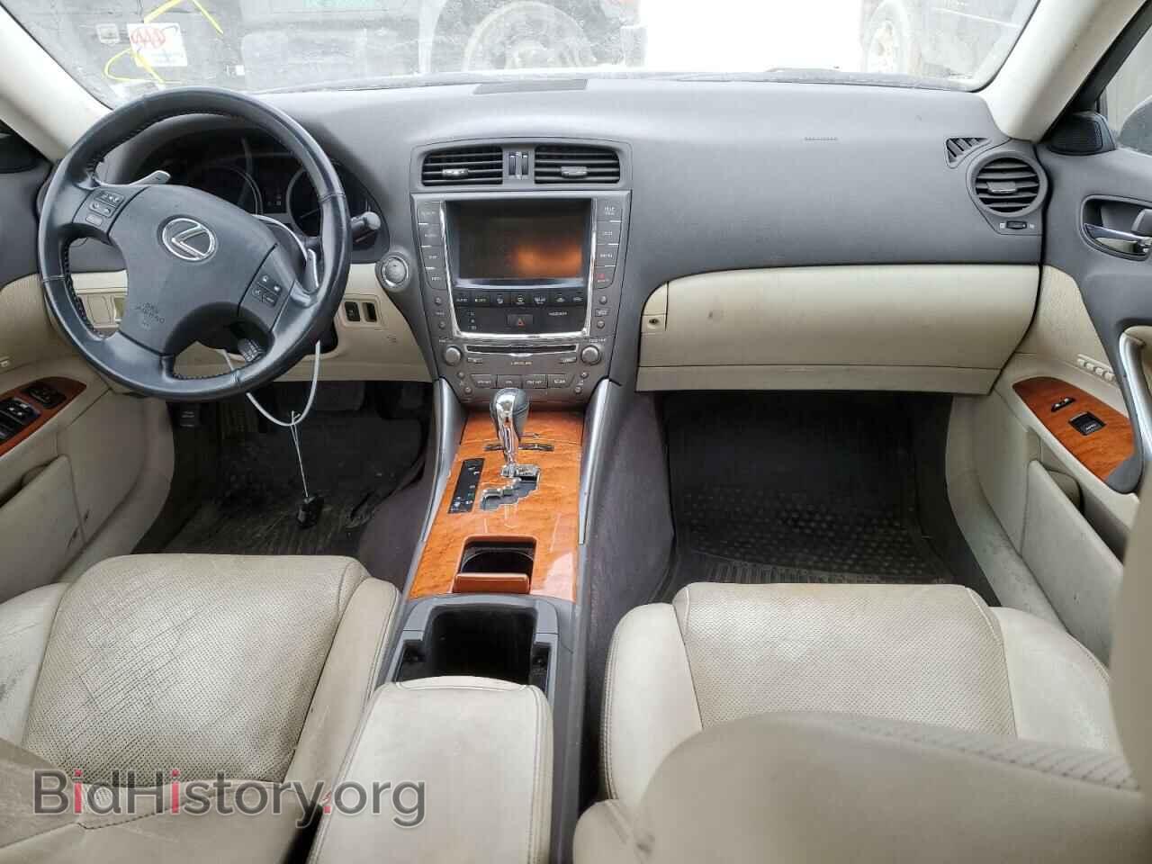 2009 LEXUS IS - VIN: JTHCK262792031676 - Photo 8