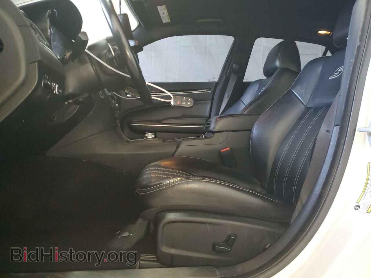 2019 CHRYSLER 300 - VIN: 2C3CCABGXKH585421 - Фото 7