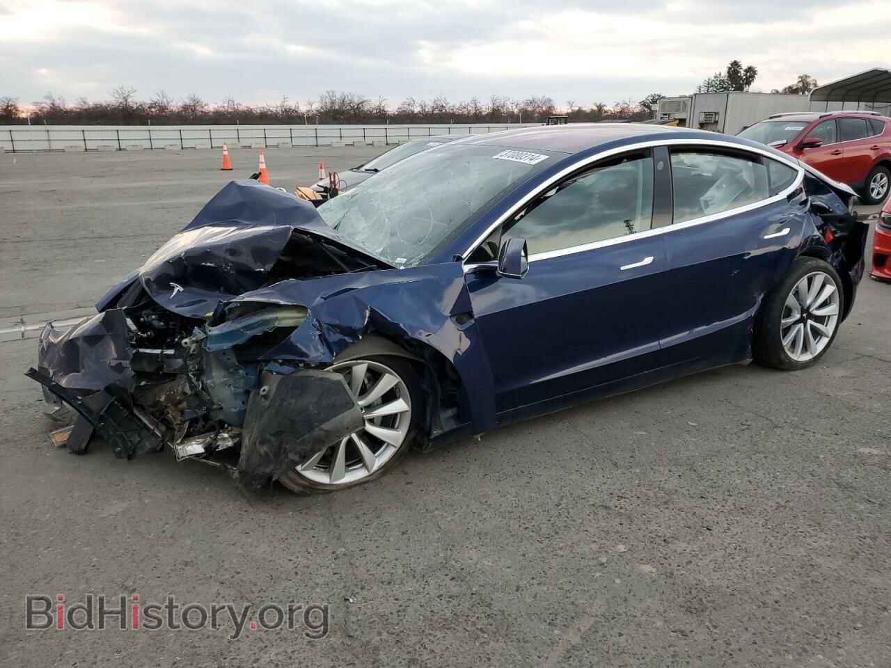 Фотография 5YJ3E1EAXJF109462 - TESLA MODEL 3 2018