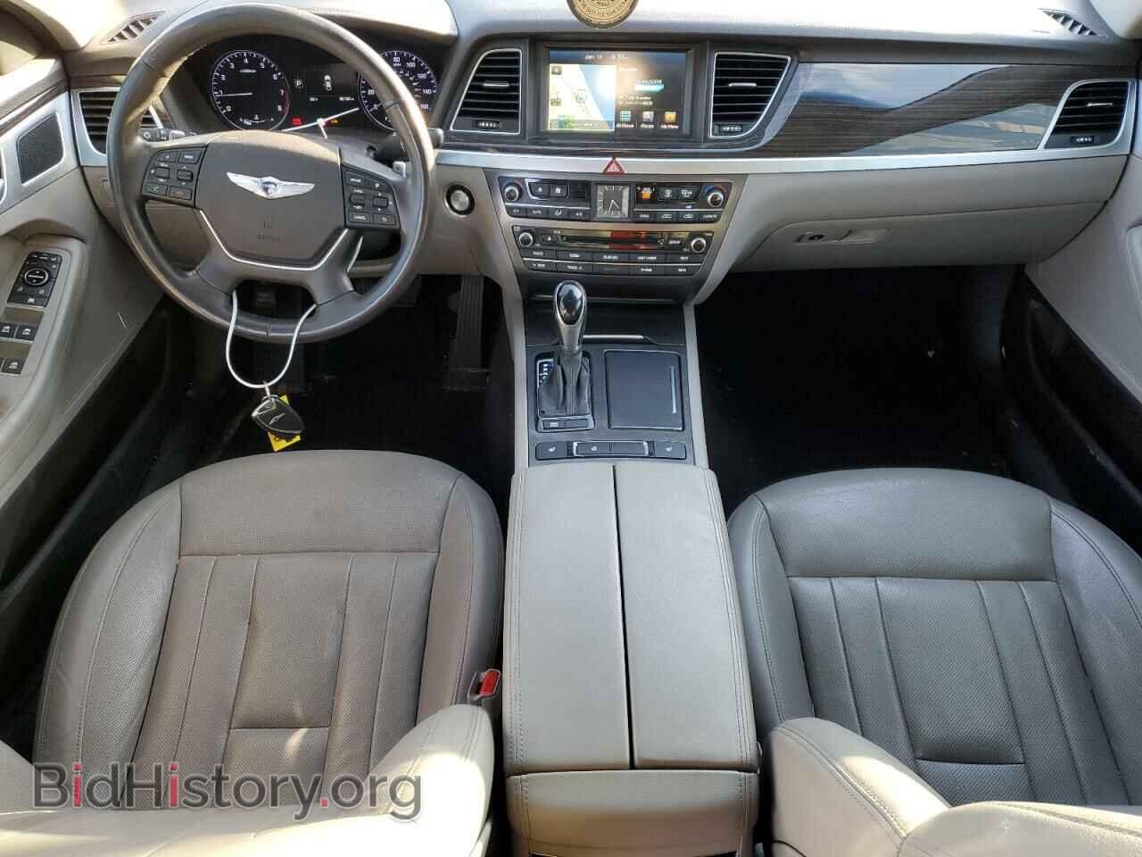 2016 HYUNDAI GENESIS - VIN: KMHGN4JE5GU107612 - Фото 8