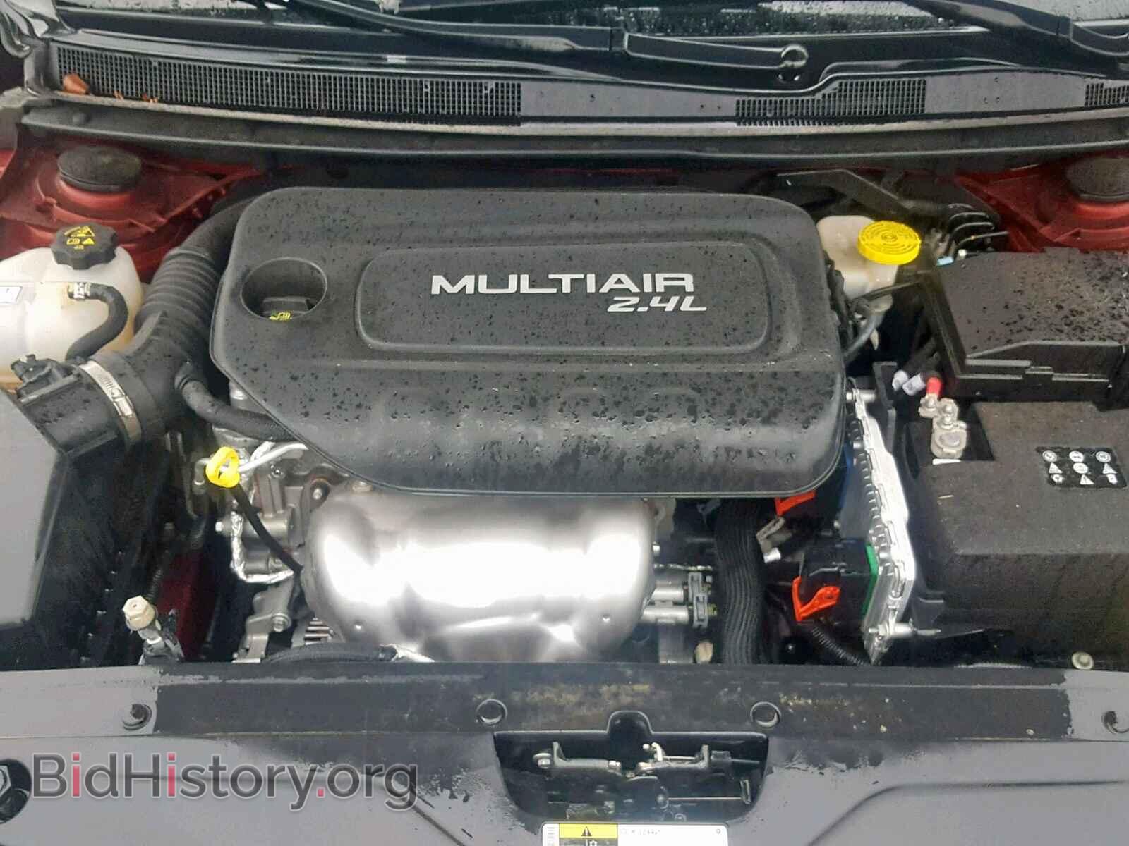 2016 CHRYSLER 200 - VIN: 1C3CCCABXGN111470 - Photo 7