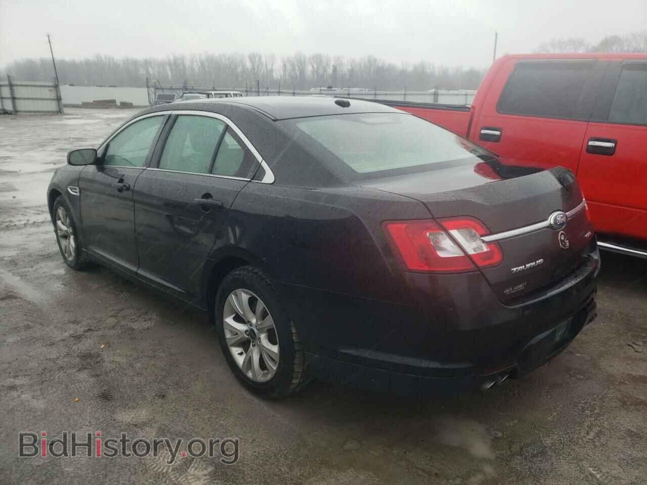 2011 FORD TAURUS - VIN: 1FAHP2EW8BG136335 - Фото 2