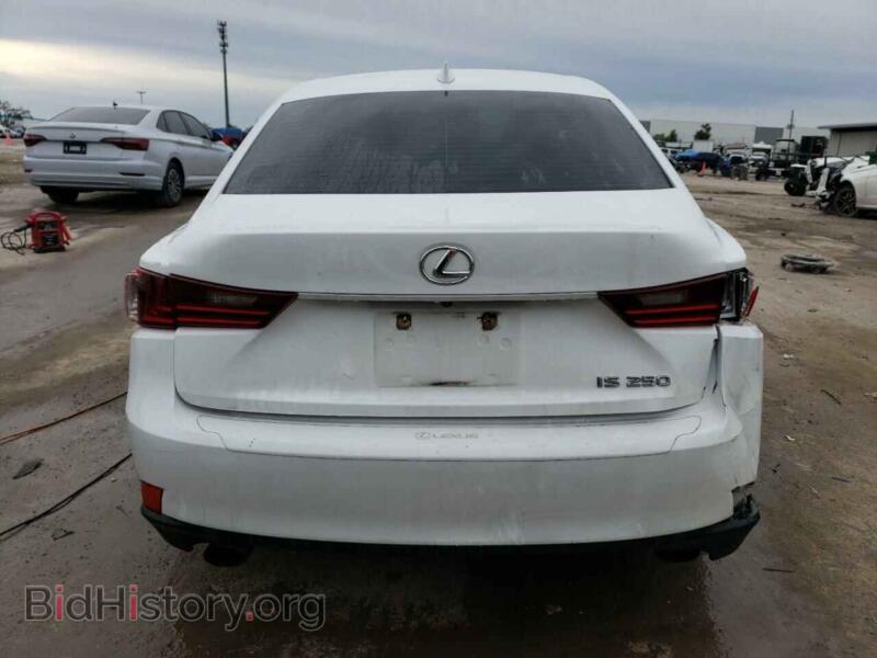 2014 Lexus IS (VIN JTHBF1D21E5040332) — фото 6 из 12