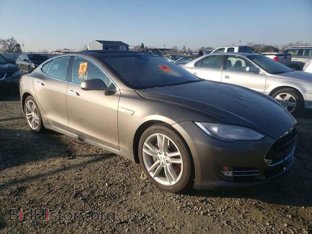 2015 TESLA MODEL S - VIN: 5YJSA1H11FF095252 - Фото 4