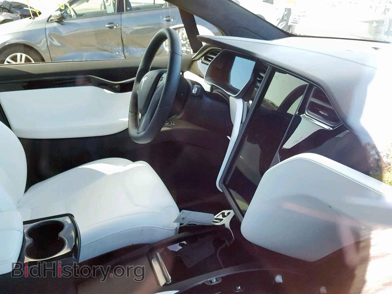 2019 TESLA MODEL X - VIN: 5YJXCDE21KF152154 - Photo 9