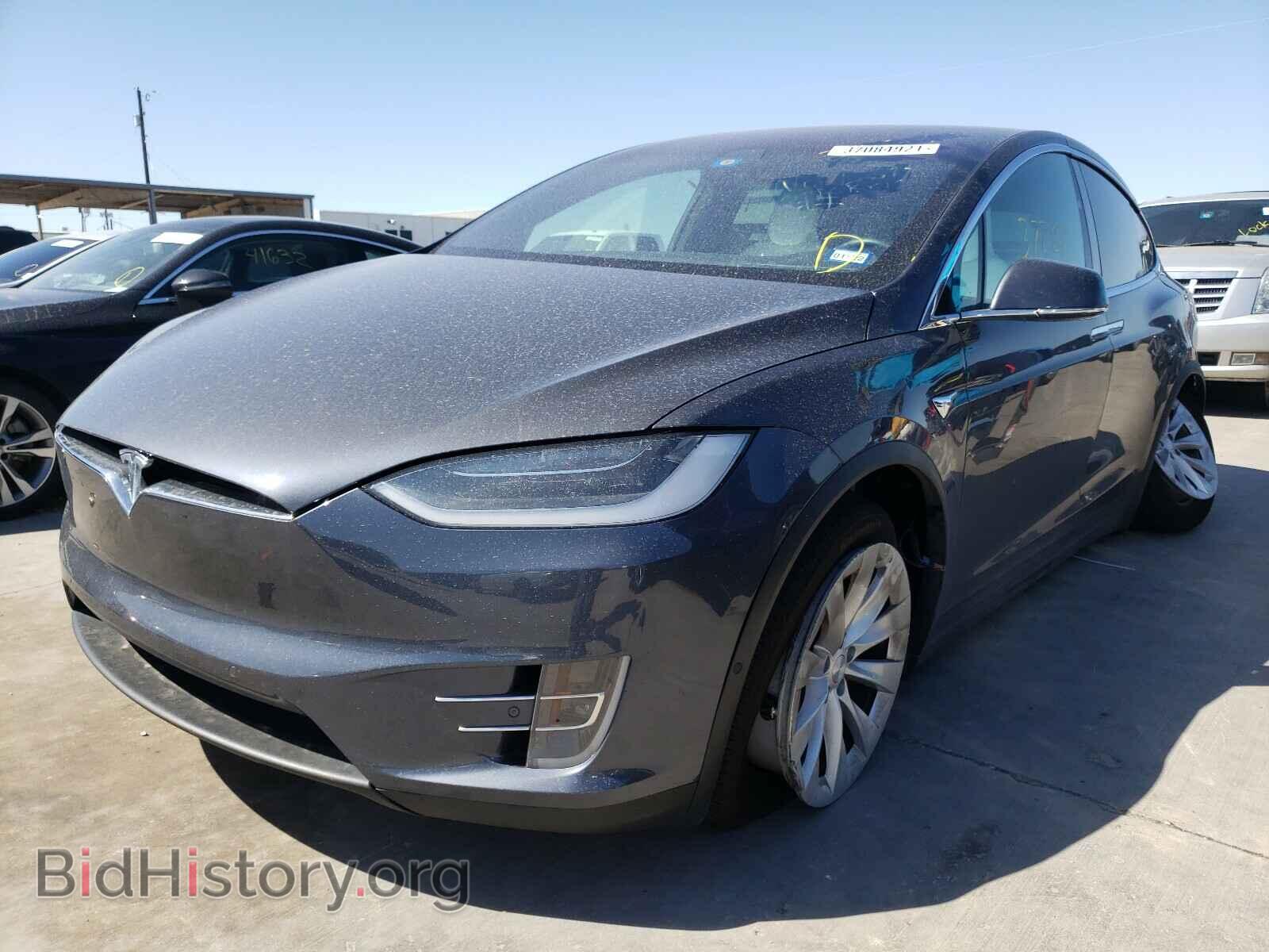 2017 TESLA MODEL X - VIN: 5YJXCBE2XHF053541 - Фото 2