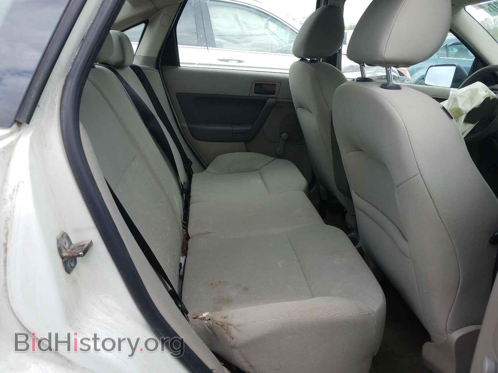 2010 FORD FOCUS - VIN: 1FAHP3EN9AW234078 - Photo 6