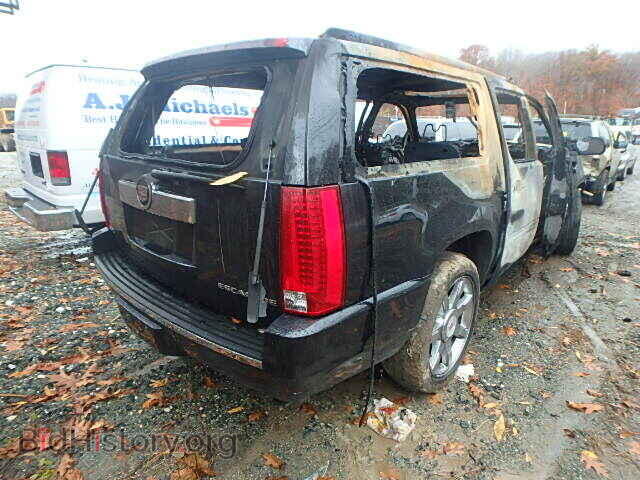 2011 CADILLAC ESCALADE - VIN: 1GYS4JEF0BR233918 - Фото 4