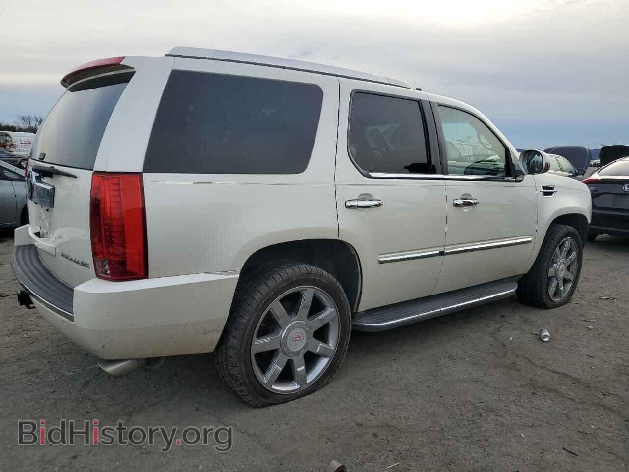 2011 CADILLAC ESCALADE - VIN: 1GYS4BEF4BR145721 - Фото 3
