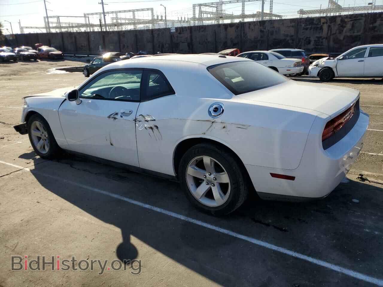 2012 DODGE CHALLENGER - VIN: 2C3CDYAG3CH106068 - Photo 2