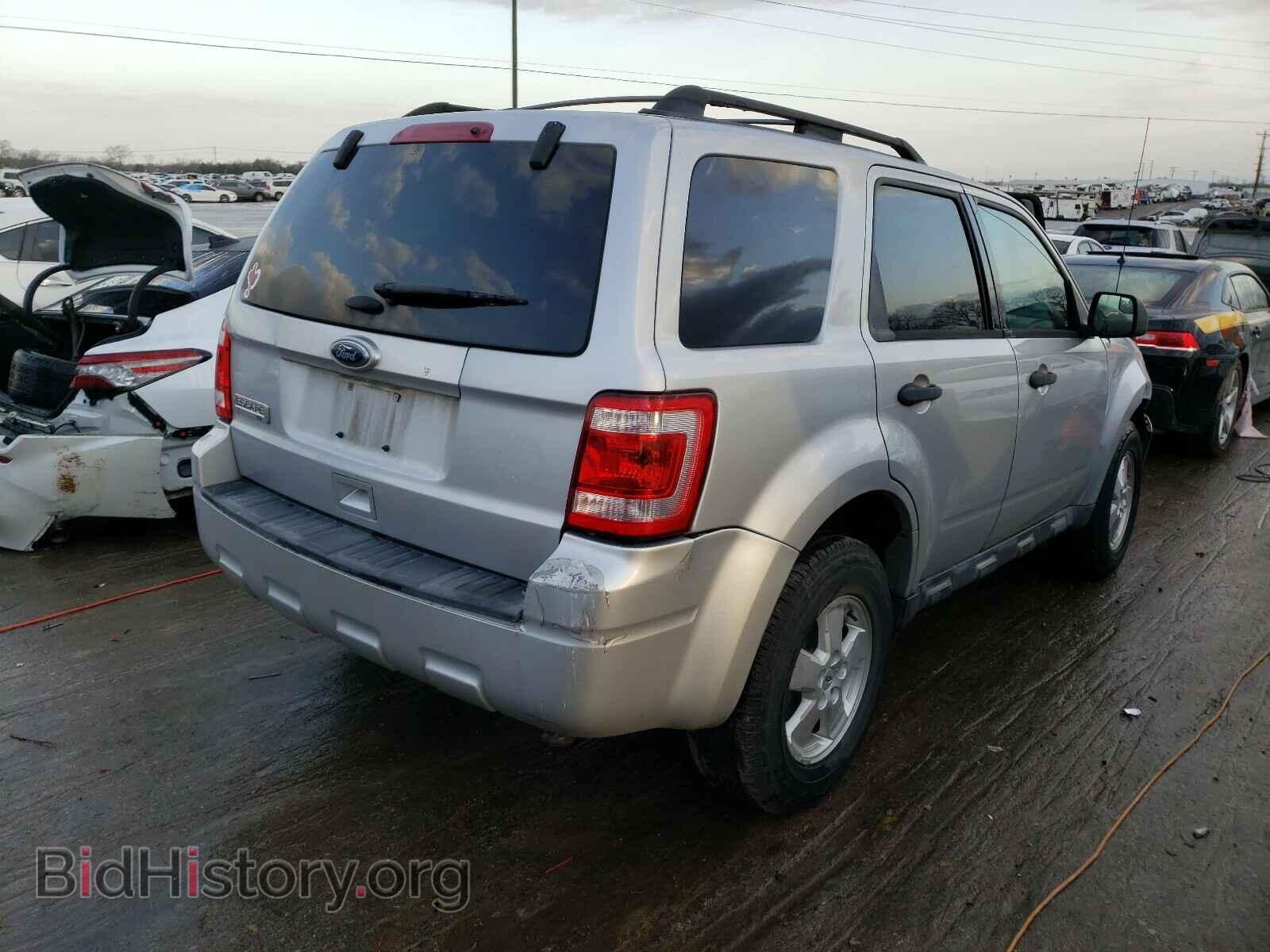 2011 FORD ESCAPE - VIN: 1FMCU9D75BKC38507 - Photo 4