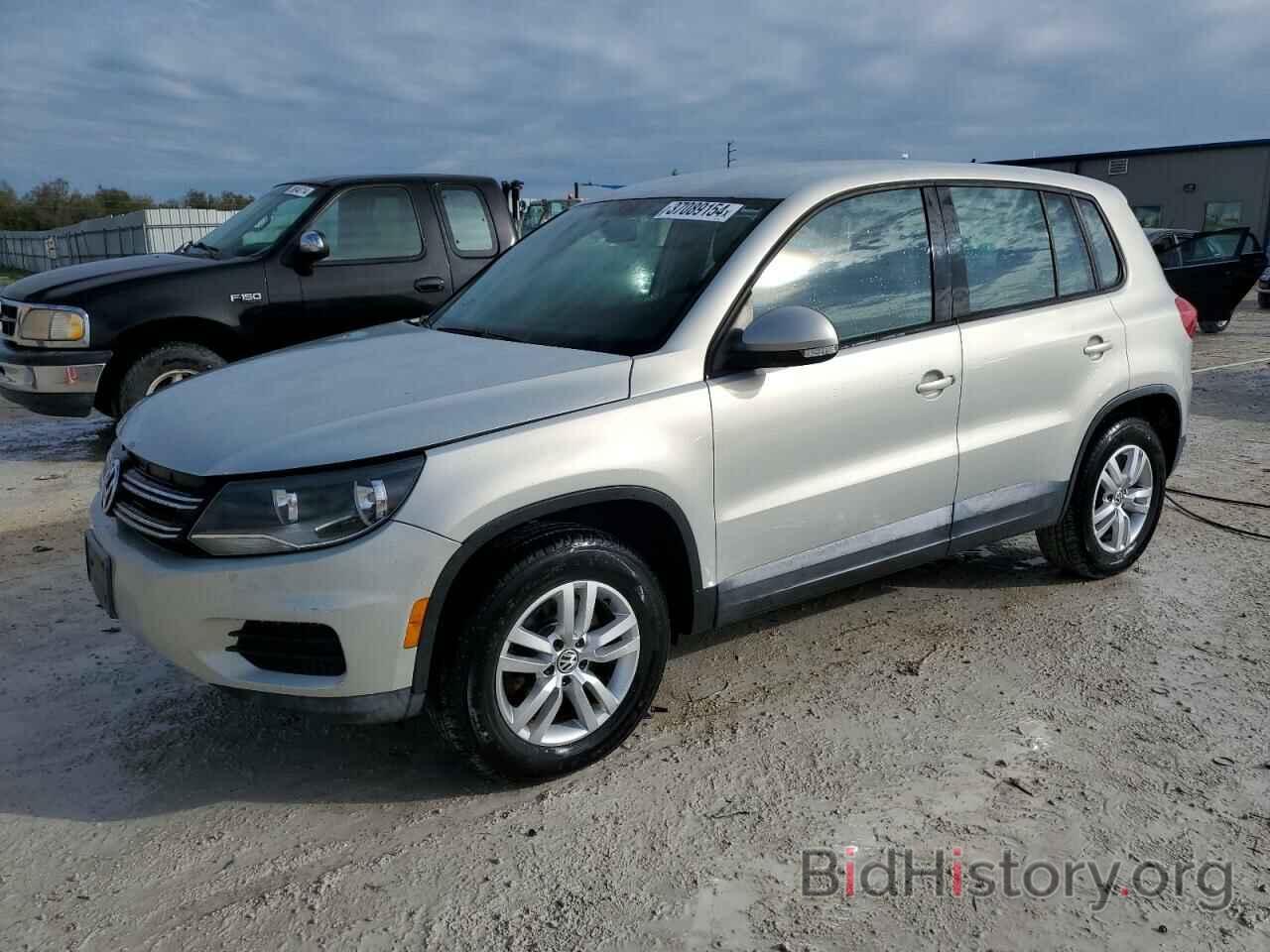 Photo WVGAV7AX6CW565831 - VOLKSWAGEN TIGUAN 2012