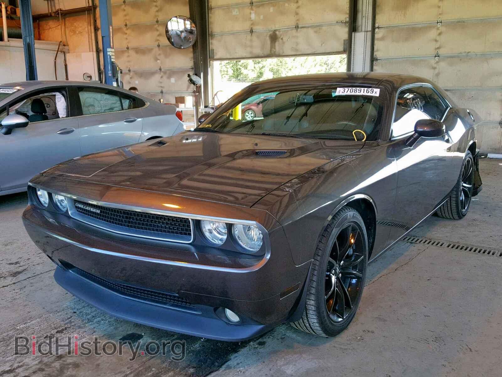 2014 DODGE CHALLENGER - VIN: 2C3CDYAG4EH237304 - Фото 2
