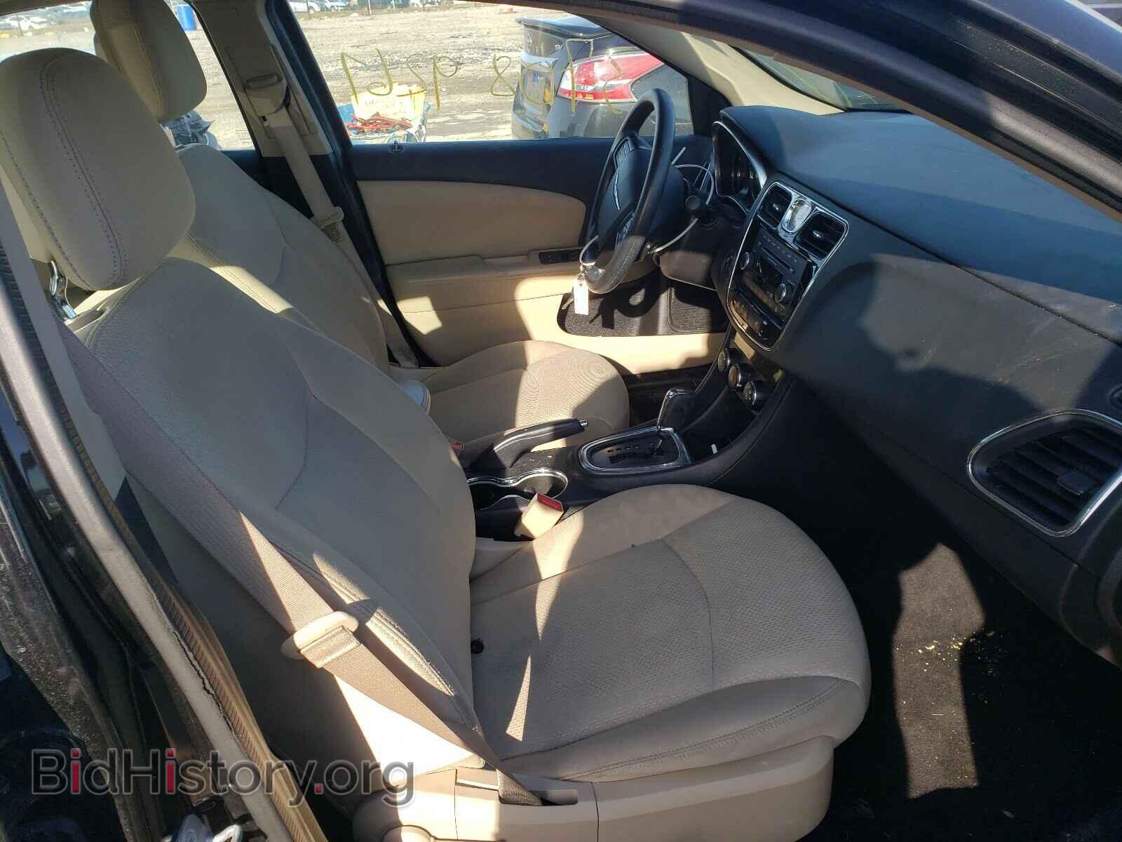 2014 CHRYSLER 200 - VIN: 1C3CCBAG4EN171120 - Фото 5