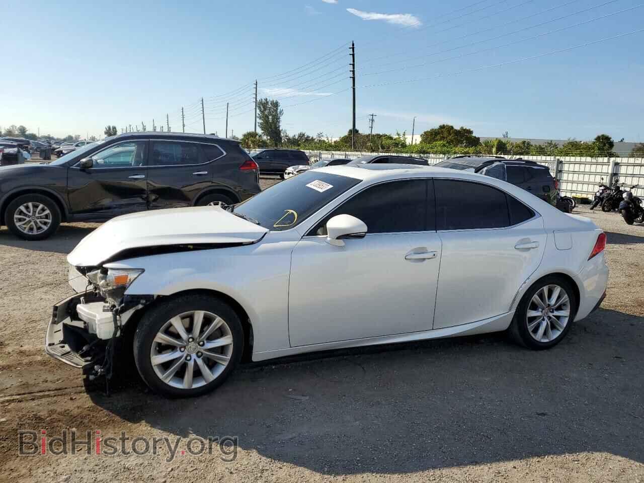 Photo JTHBA1D21G5003184 - LEXUS IS 2016