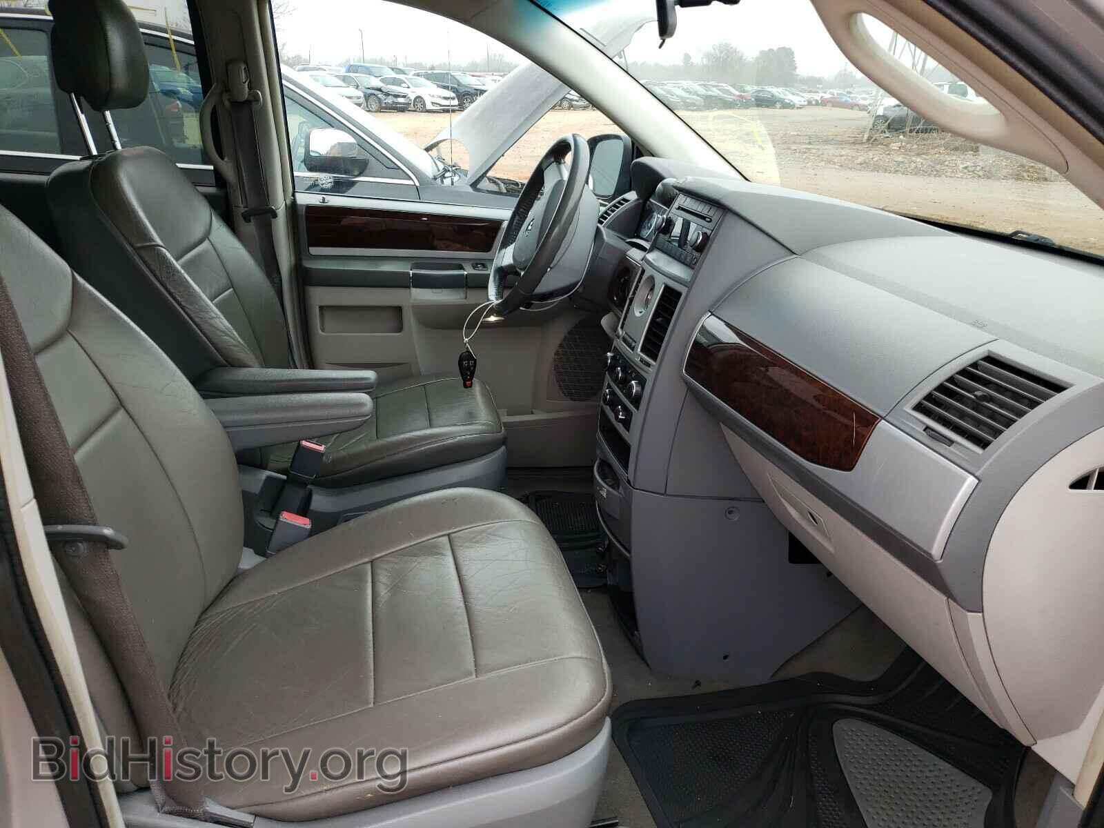 2010 CHRYSLER MINIVAN - VIN: 2A4RR5D14AR413151 - Photo 5