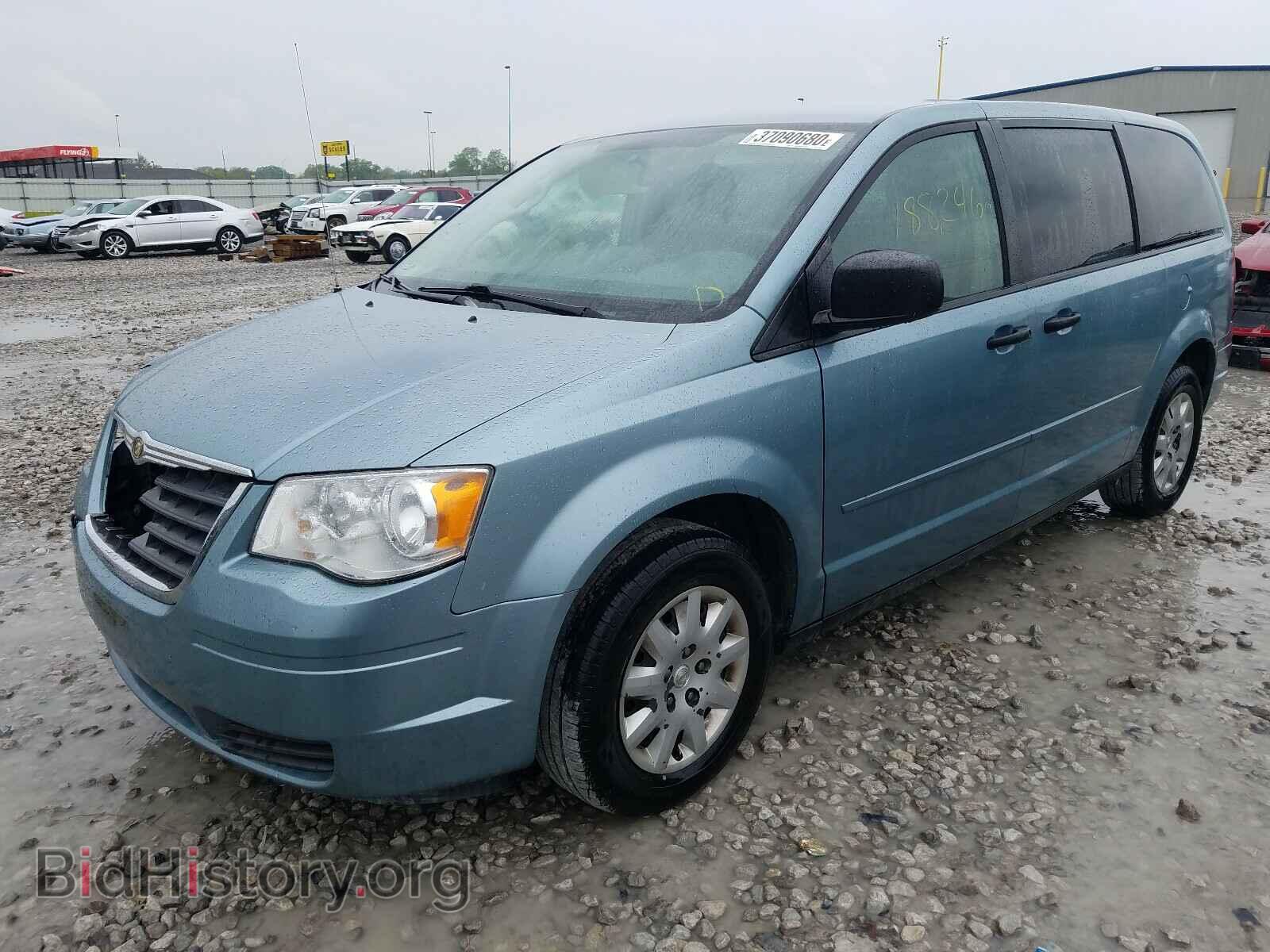 2008 CHRYSLER MINIVAN - VIN: 2A8HR44H58R682996 - Photo 2