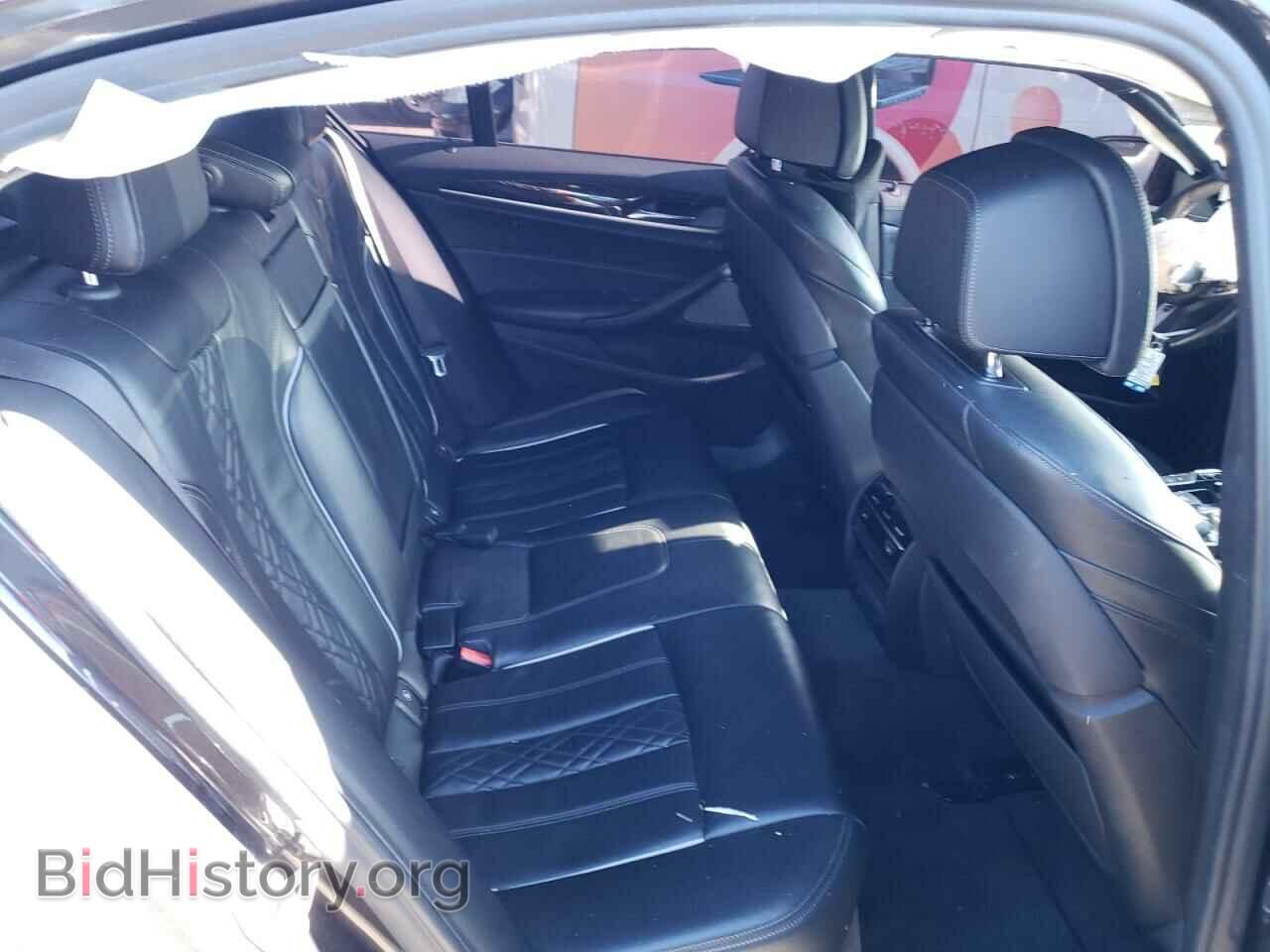 2018 BMW M5 - VIN: WBAJB9C51JB049916 - Фото 10