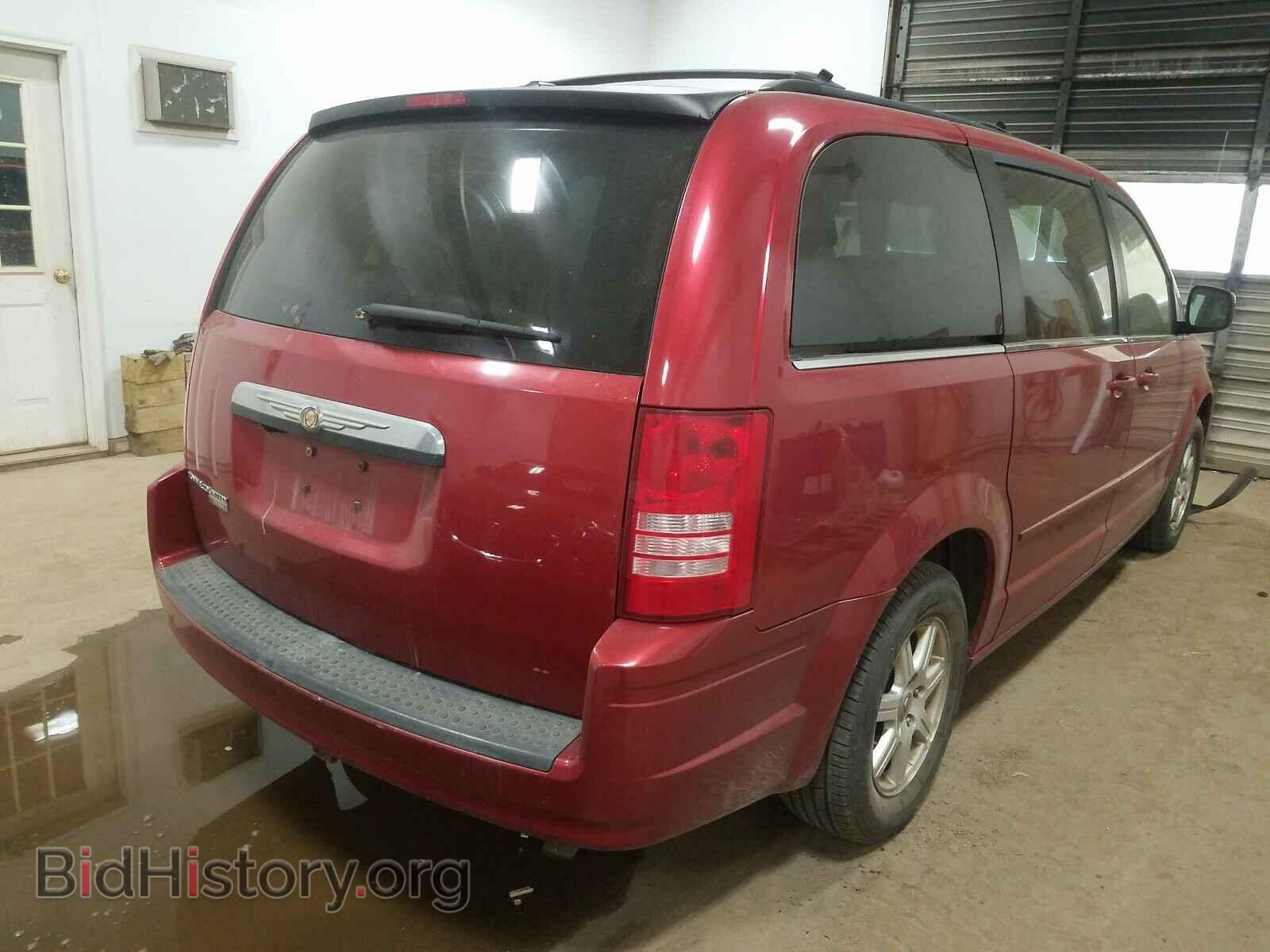2008 CHRYSLER MINIVAN - VIN: 2A8HR54P78R786967 - Фото 4