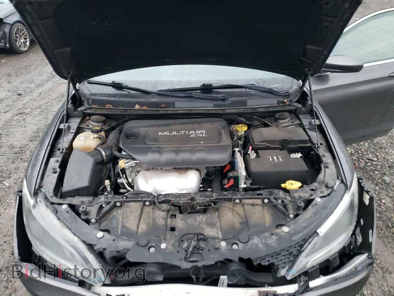 2017 CHRYSLER 200 - VIN: 1C3CCCAB4HN502809 - Фото 11