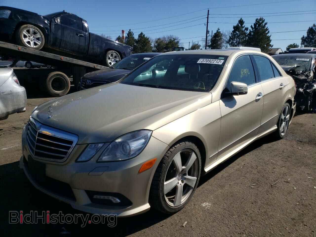 2010 MERCEDES-BENZ E-CLASS - VIN: WDDHF8HB7AA159203 - Фото 2