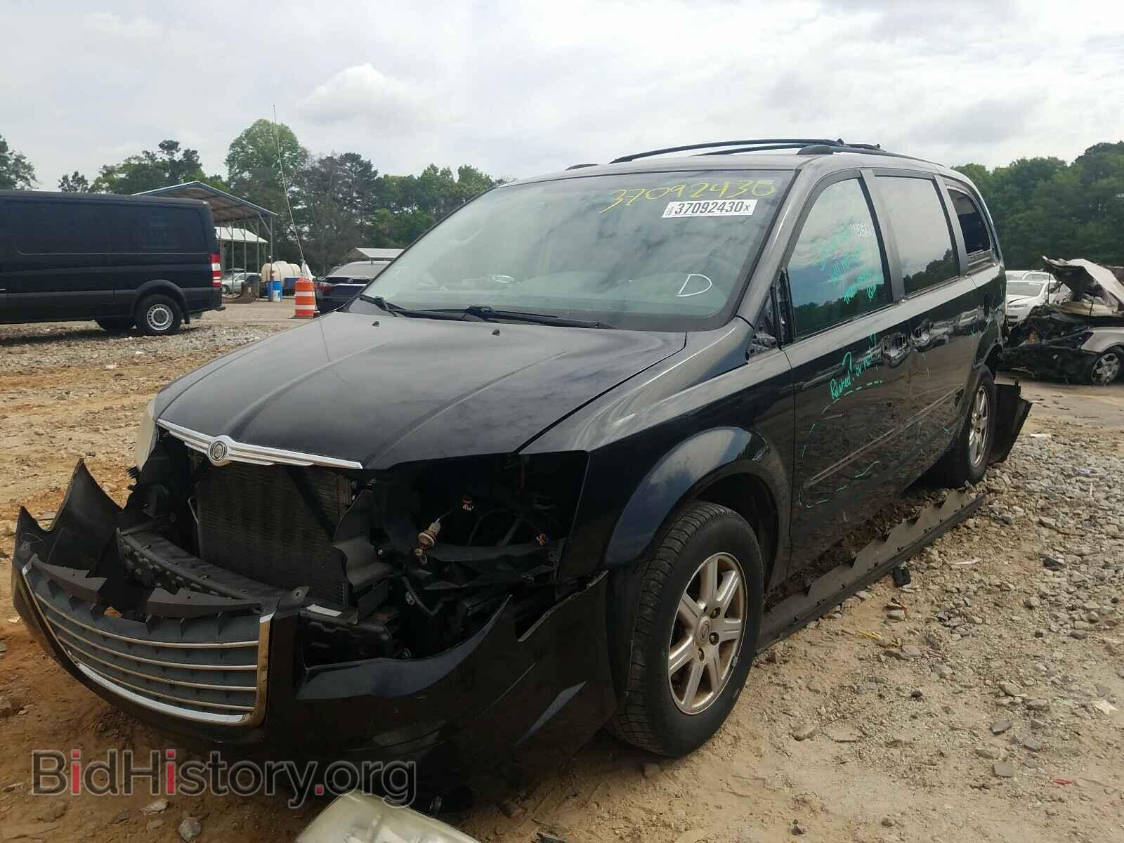 2010 CHRYSLER MINIVAN - VIN: 2A4RR5D17AR232643 - Фото 2