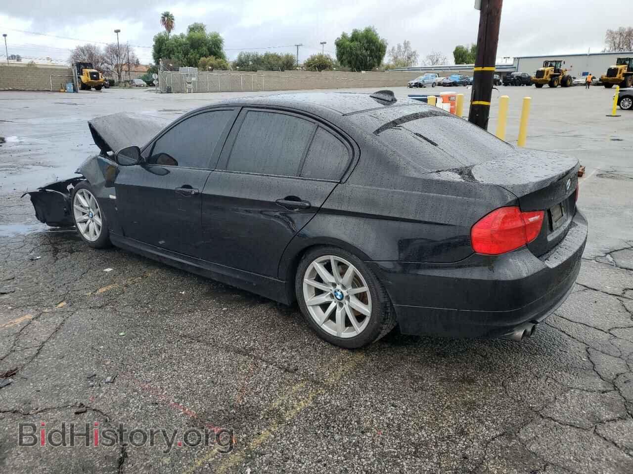 2010 BMW 3 SERIES - VIN: WBAPH7C5XAE130120 - Фото 2