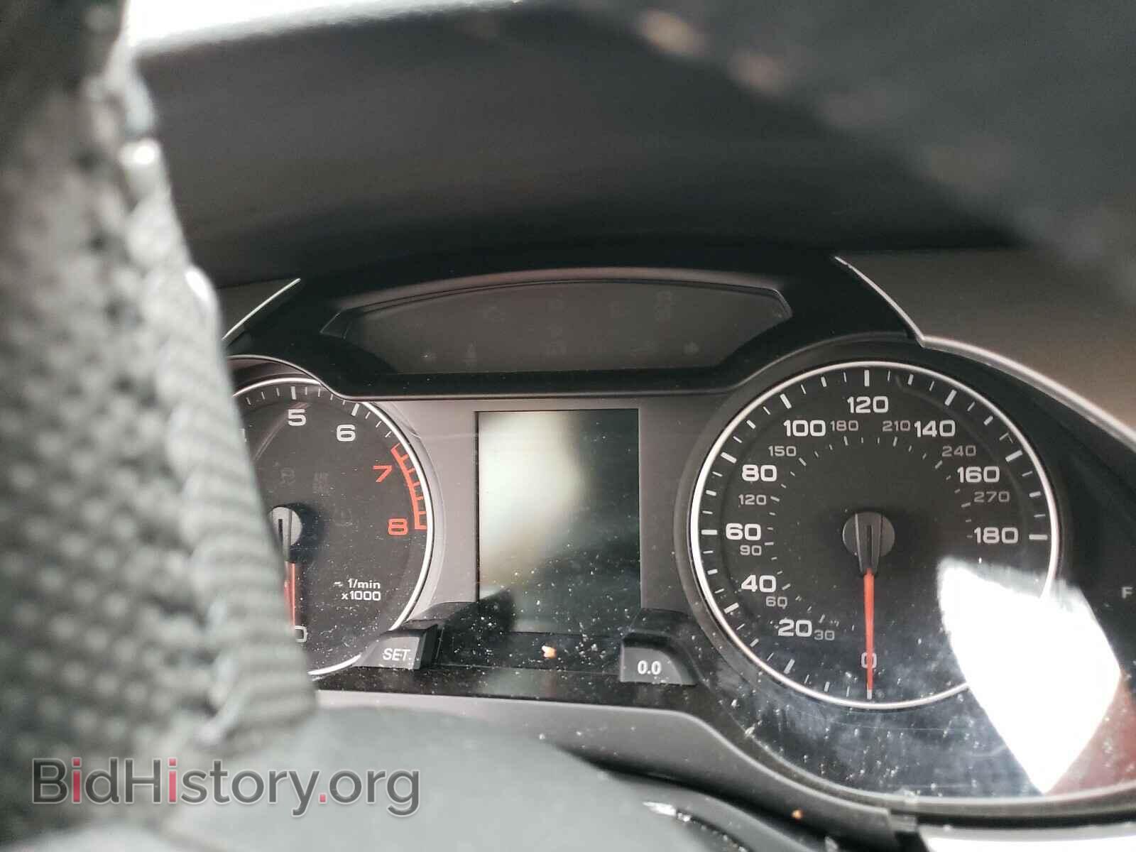 2011 AUDI A4 - VIN: WAUFFBFLXBN026551 - Фото 8