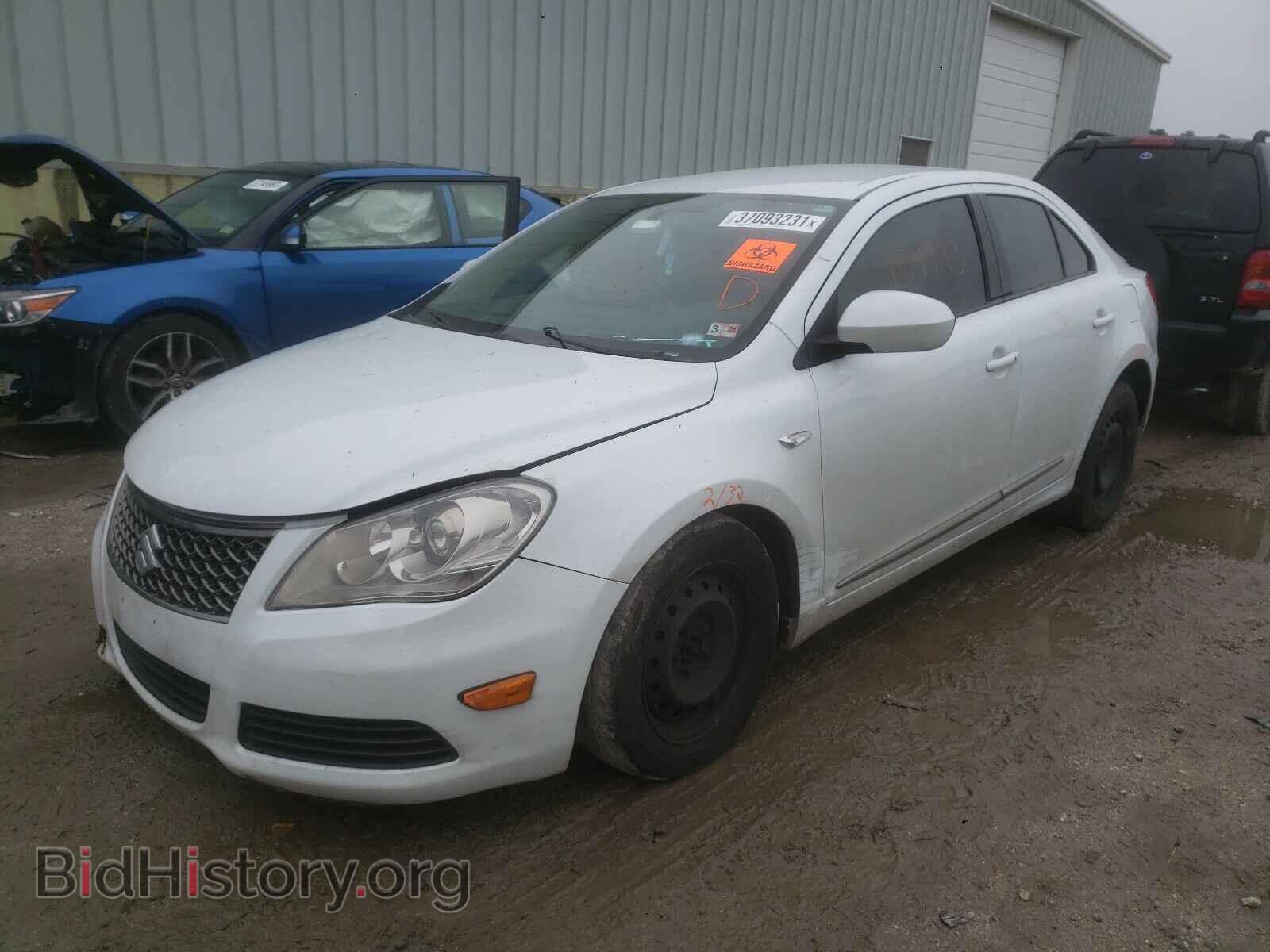 2011 SUZUKI KIZASHI - VIN: JS2RF9A16B6110168 - Фото 2