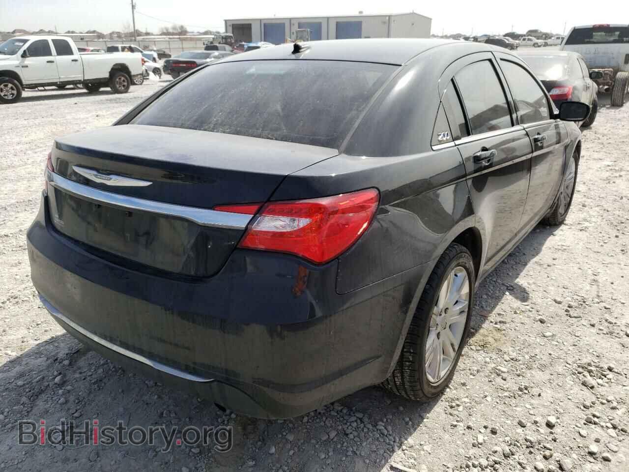2012 CHRYSLER 200 - VIN: 1C3CCBBB9CN226452 - Фото 4