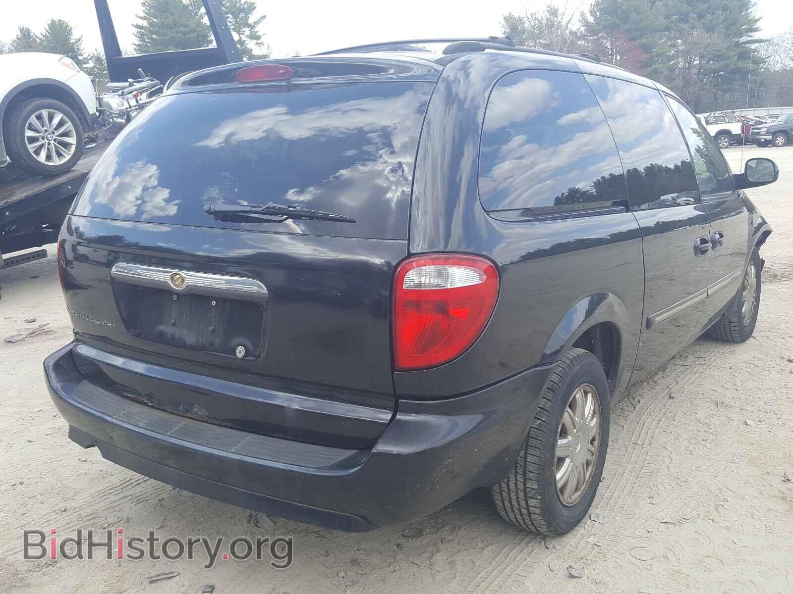 2007 CHRYSLER MINIVAN - VIN: 2A4GP54LX7R307746 - Фото 4