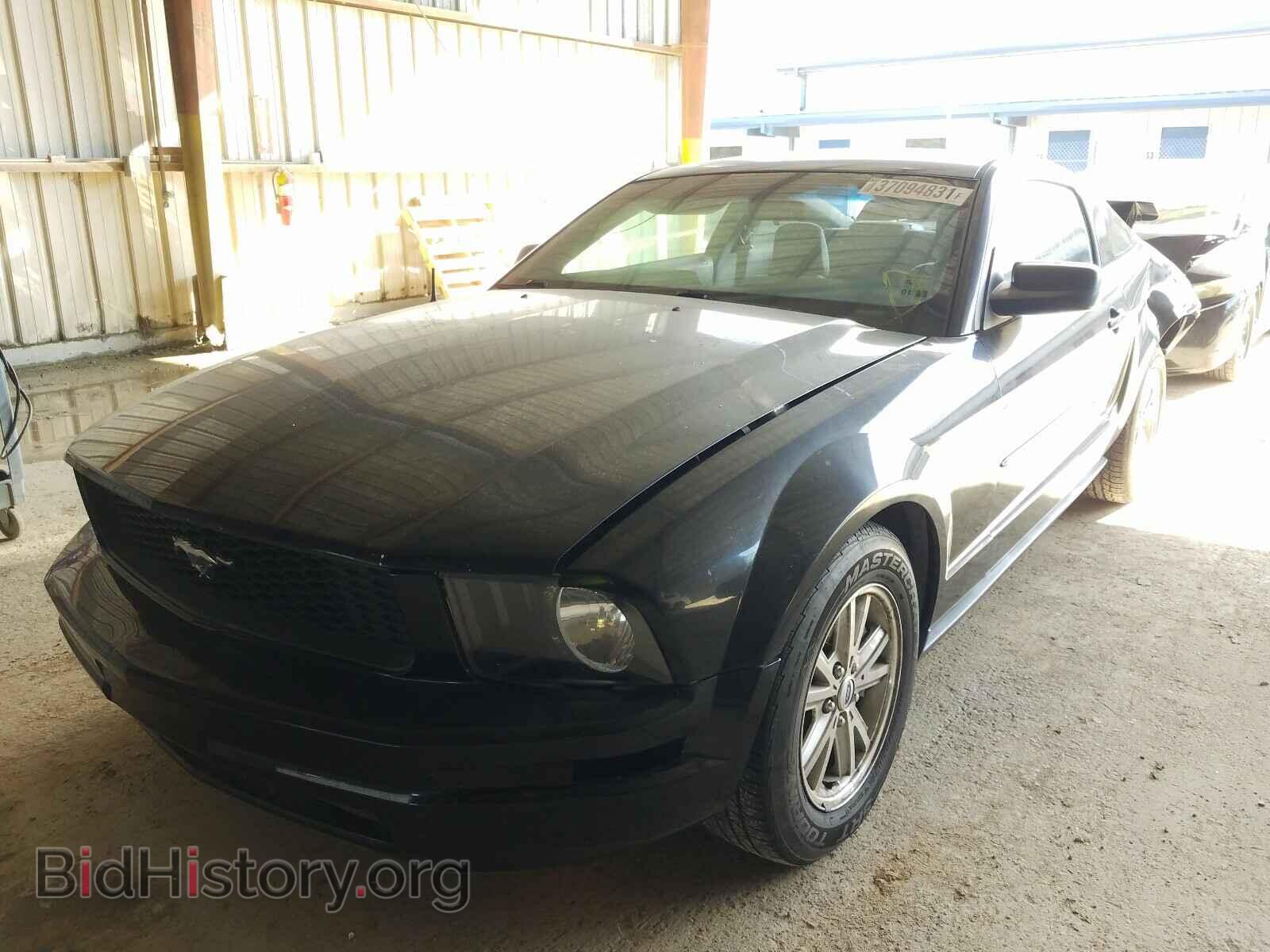 2008 FORD MUSTANG - VIN: 1ZVHT80N185208596 - Фото 2