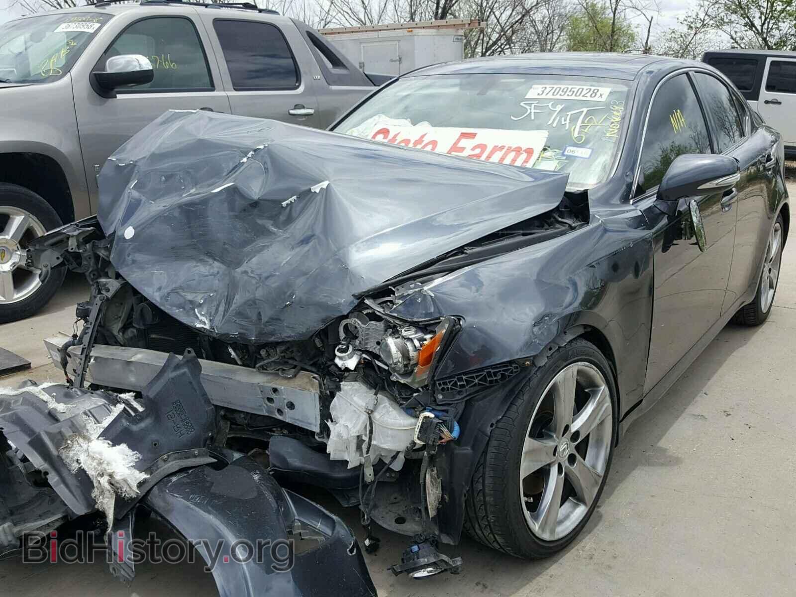 2011 LEXUS IS250 - VIN: JTHBF5C21B5139818 - Фото 2