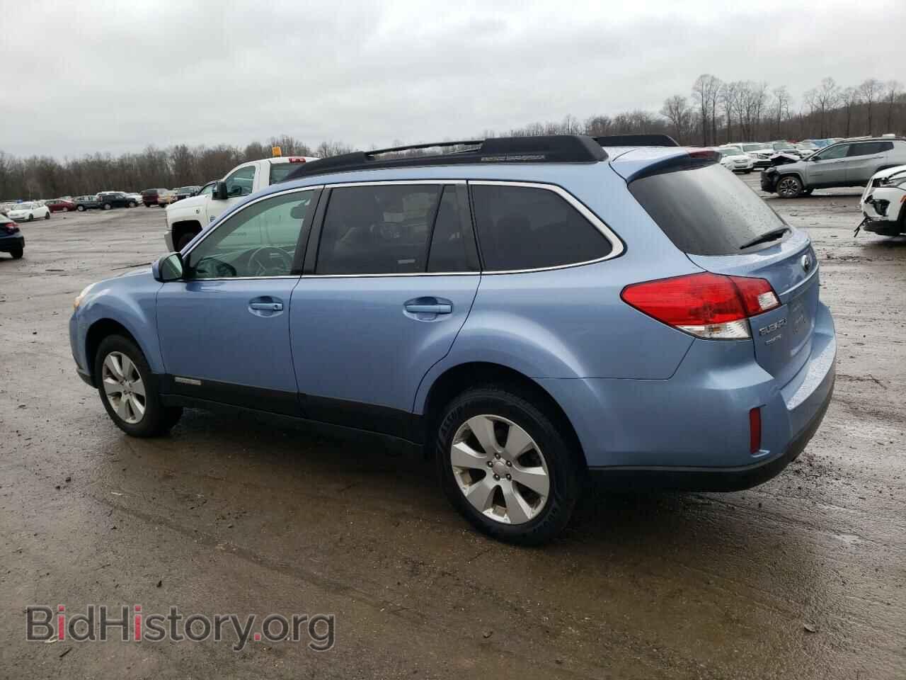 2011 SUBARU OUTBACK - VIN: 4S4BRCCC9B3363030 - Фото 2