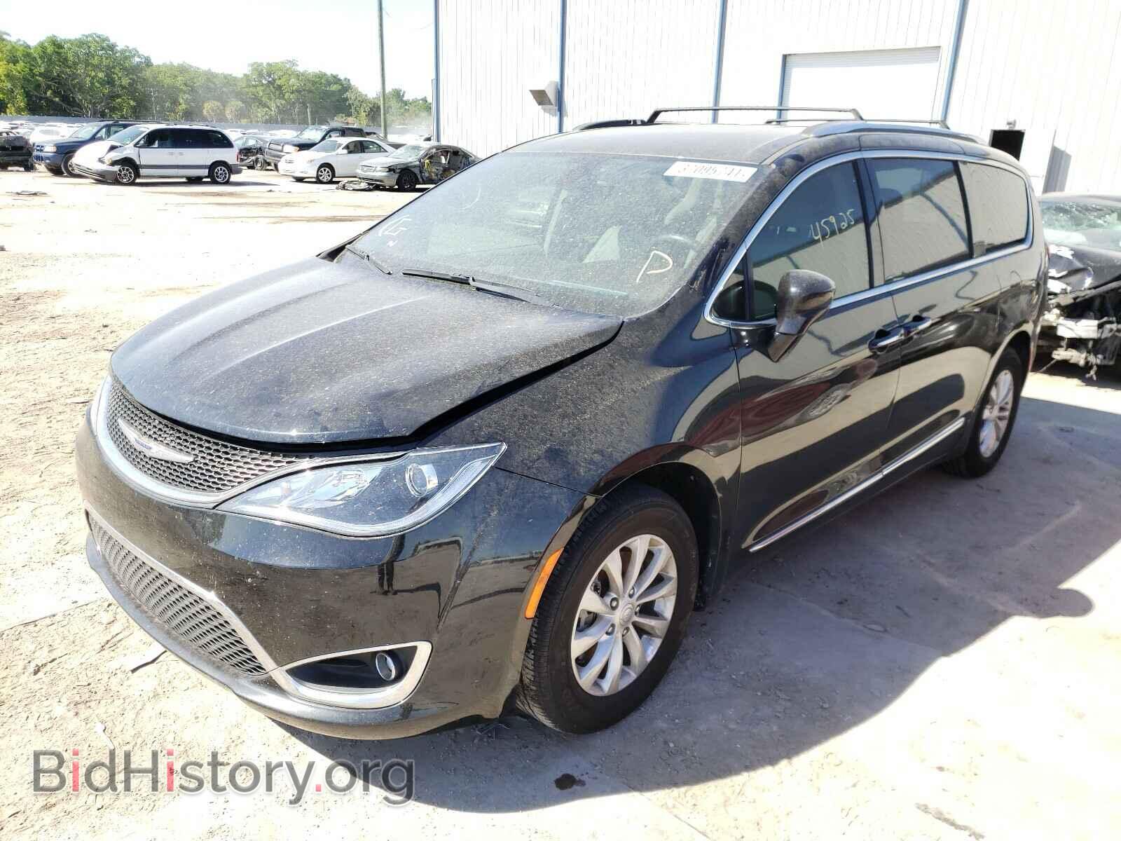 2019 CHRYSLER PACIFICA - VIN: 2C4RC1BG3KR597328 - Фото 2