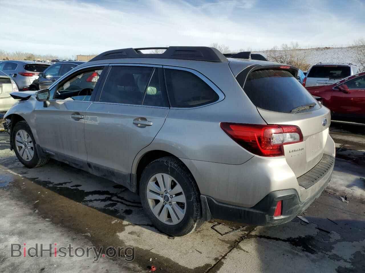 2018 SUBARU OUTBACK - VIN: 4S4BSAHC7J3241024 - Фото 2