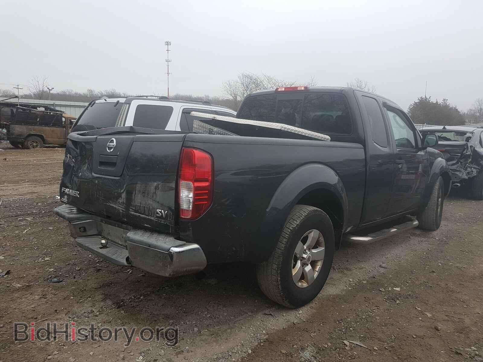 2011 NISSAN FRONTIER - VIN: 1N6BD0CT1BC422117 - Фото 4