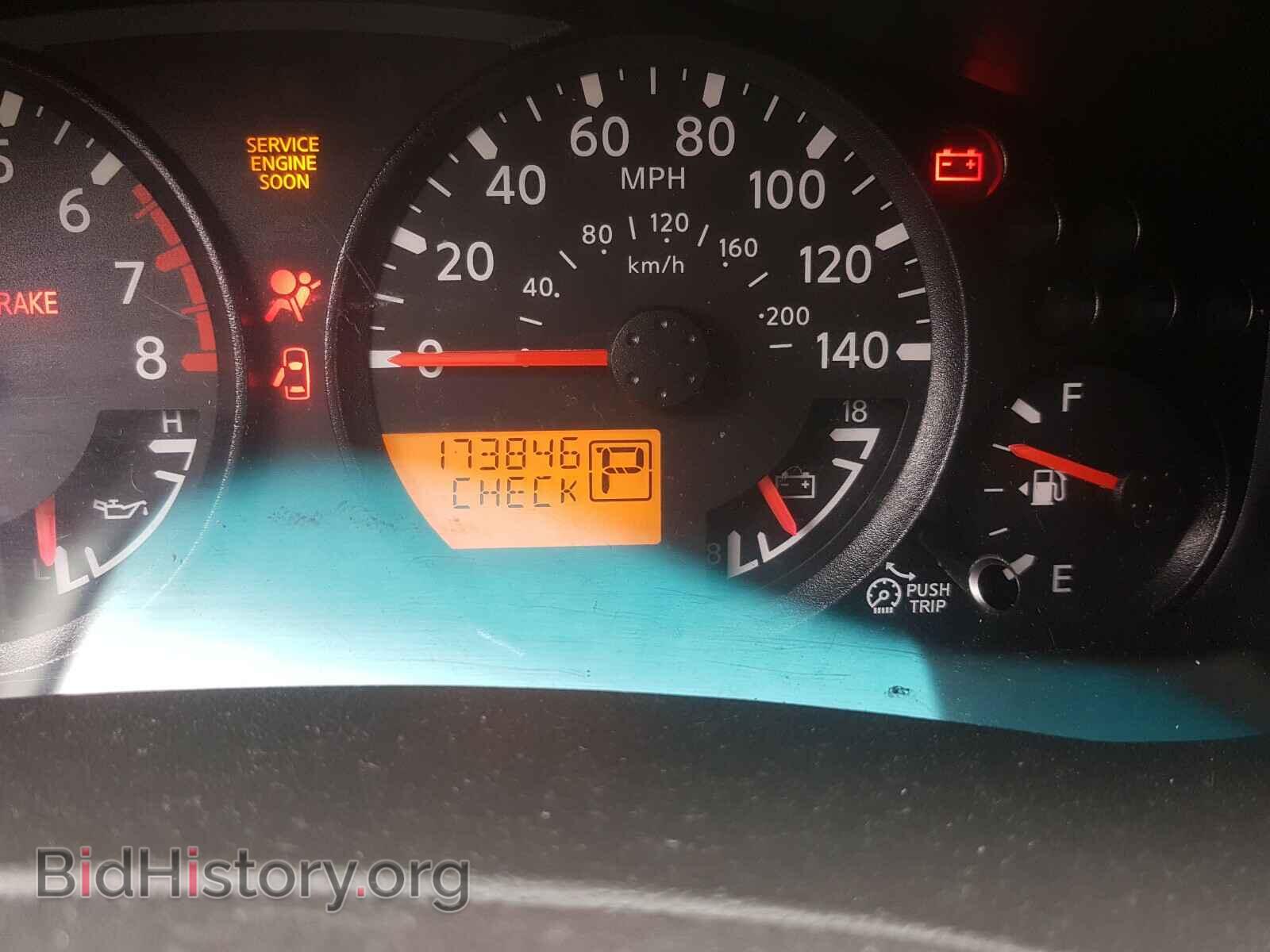 2011 NISSAN FRONTIER - VIN: 1N6BD0CT1BC422117 - Фото 8