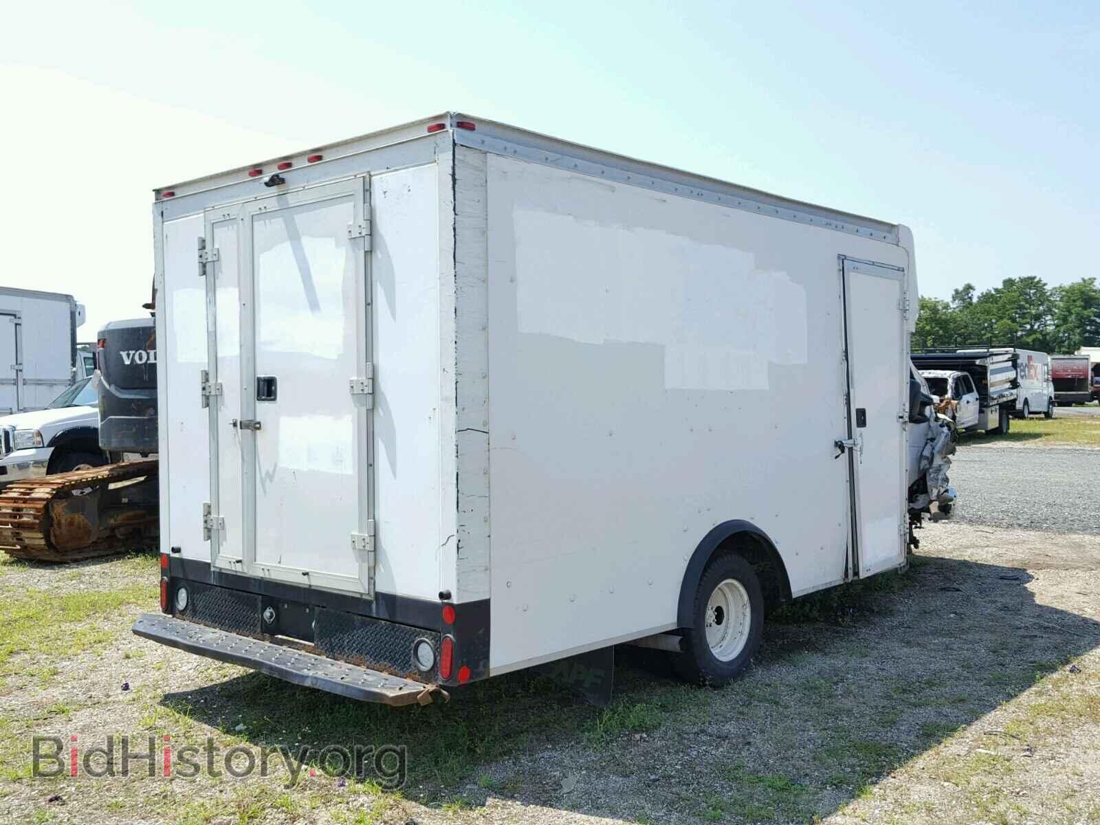 2014 FORD ECONOLINE - VIN: 1FDWE3FL2EDA37822 - Photo 4
